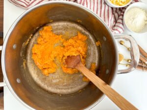 A roux with butternut squash puree