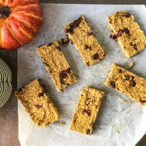 Chewy Overnight Oat Pumpkin Bars