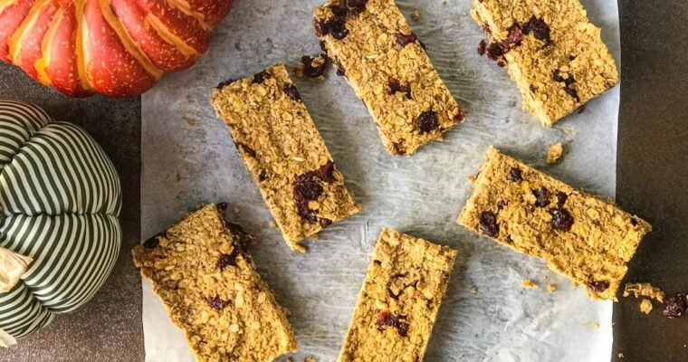 Chewy Overnight Oat Pumpkin Bars