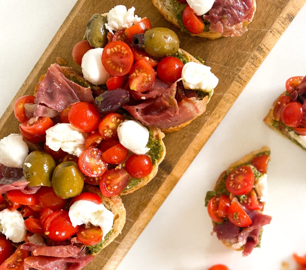 Pesto Antipasto Crusty Bread - Appetizer 
