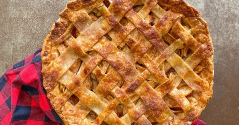 Cider Cinnamon Sugar Apple Pie