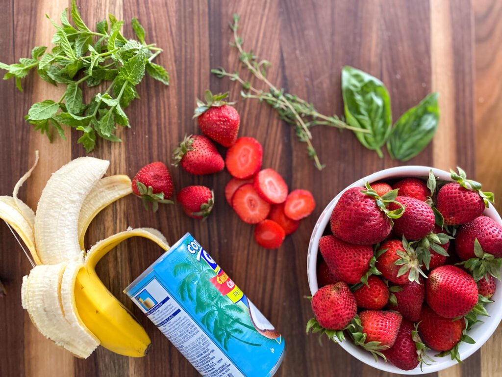 The Best Strawberry Creme Popsicle