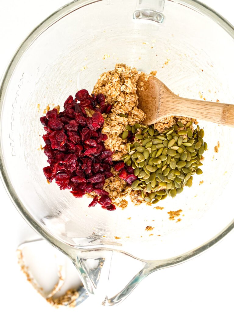 Back to School Overnight Oat Bars (nut-free)