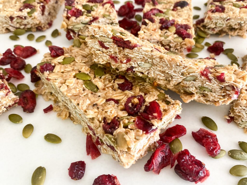 Back to School Overnight Oat Bars (nut-free)