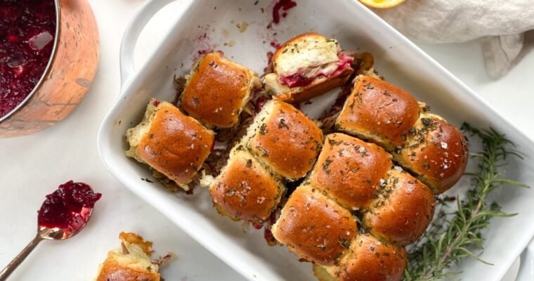 Cherry Cranberry Brie Roast Beef Sliders (crockpot)