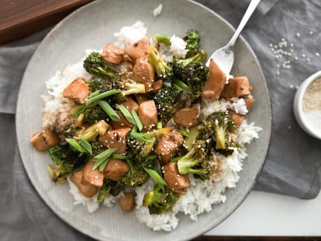 Quick Stir-Fry Chicken and Broccoli