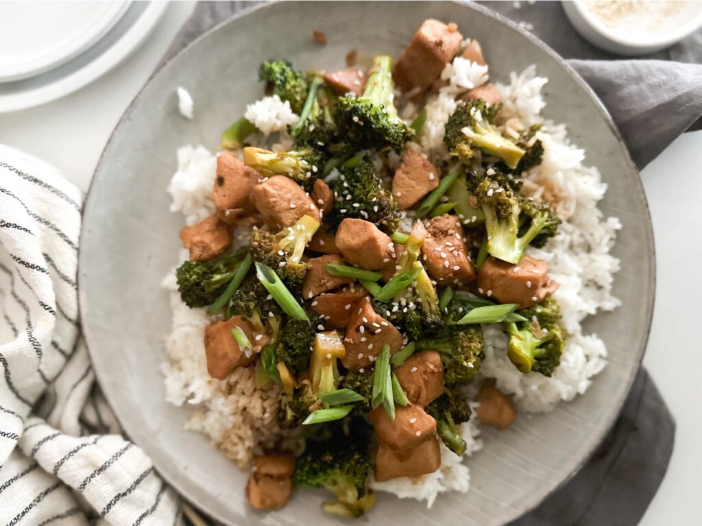 Quick Stir-Fry Chicken and Broccoli