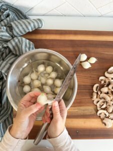 Peeling Pearl Onions 