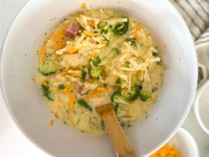 Broccoli, ham, cheese, hash browns in the egg quiche