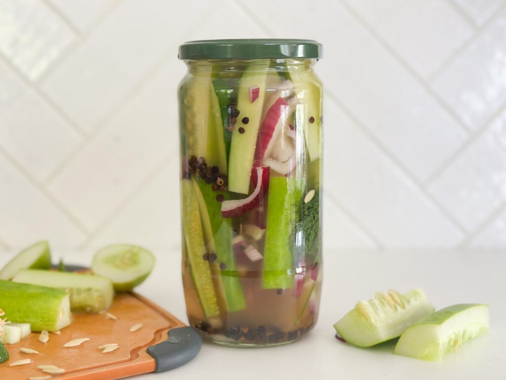 Homemade Refrigerator Pickles