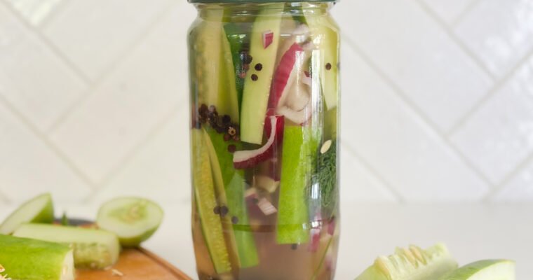 Homemade Refrigerator Pickles